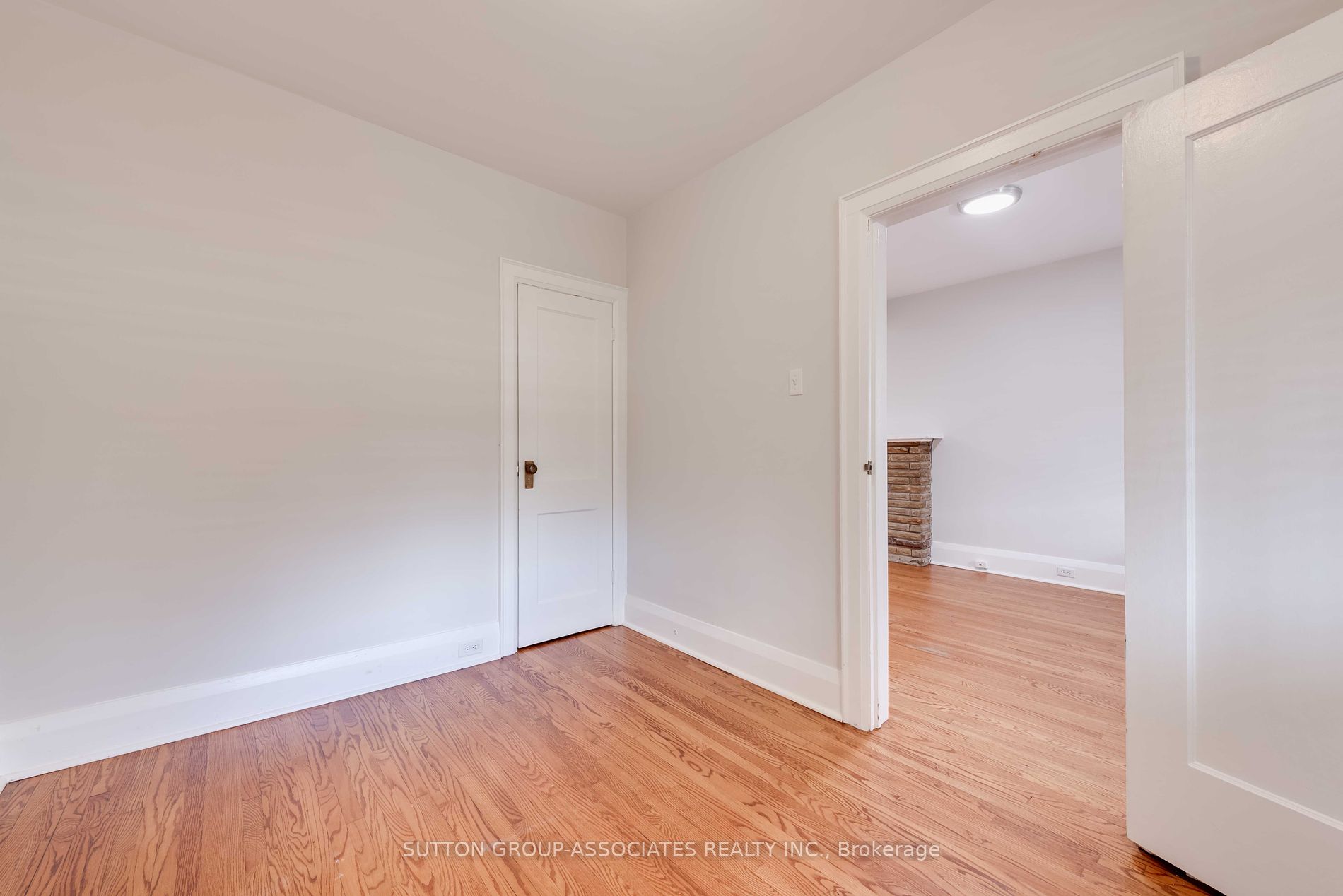 107 Alameda Avenue