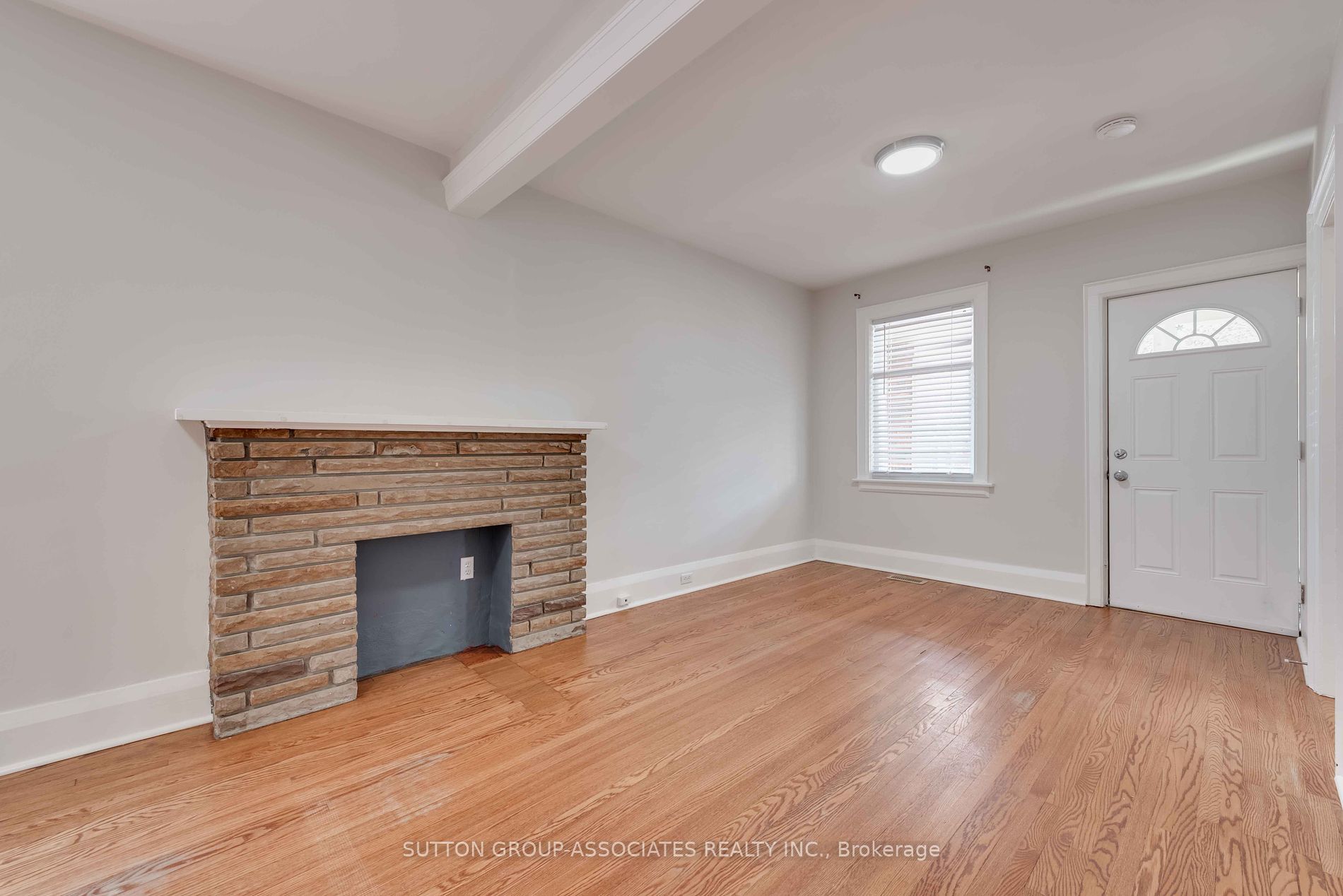107 Alameda Avenue