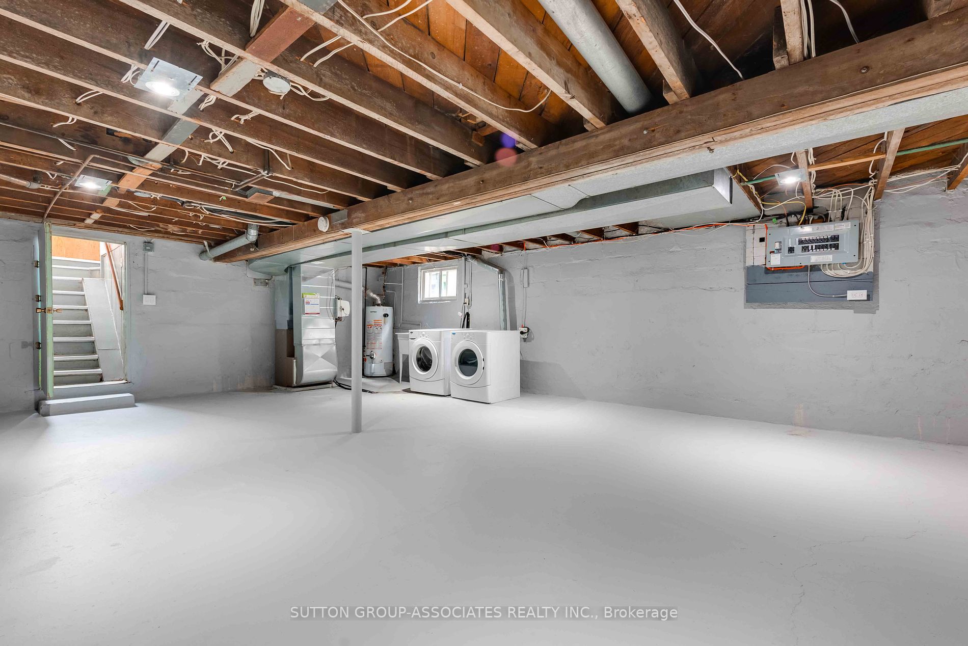 107 Alameda Avenue