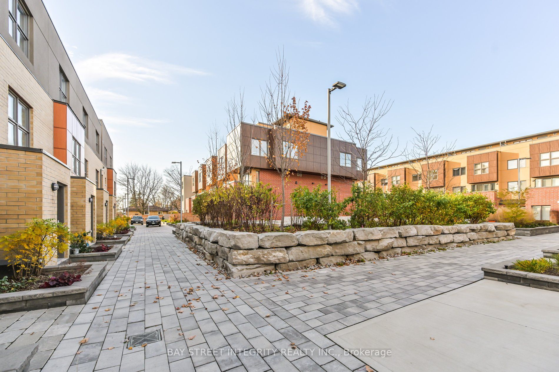1966 Victoria Park Ave, #66