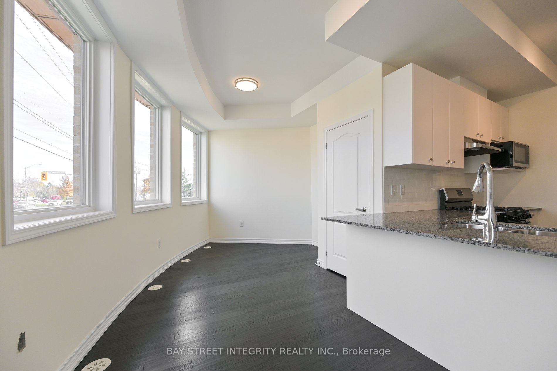 1966 Victoria Park Ave, #66
