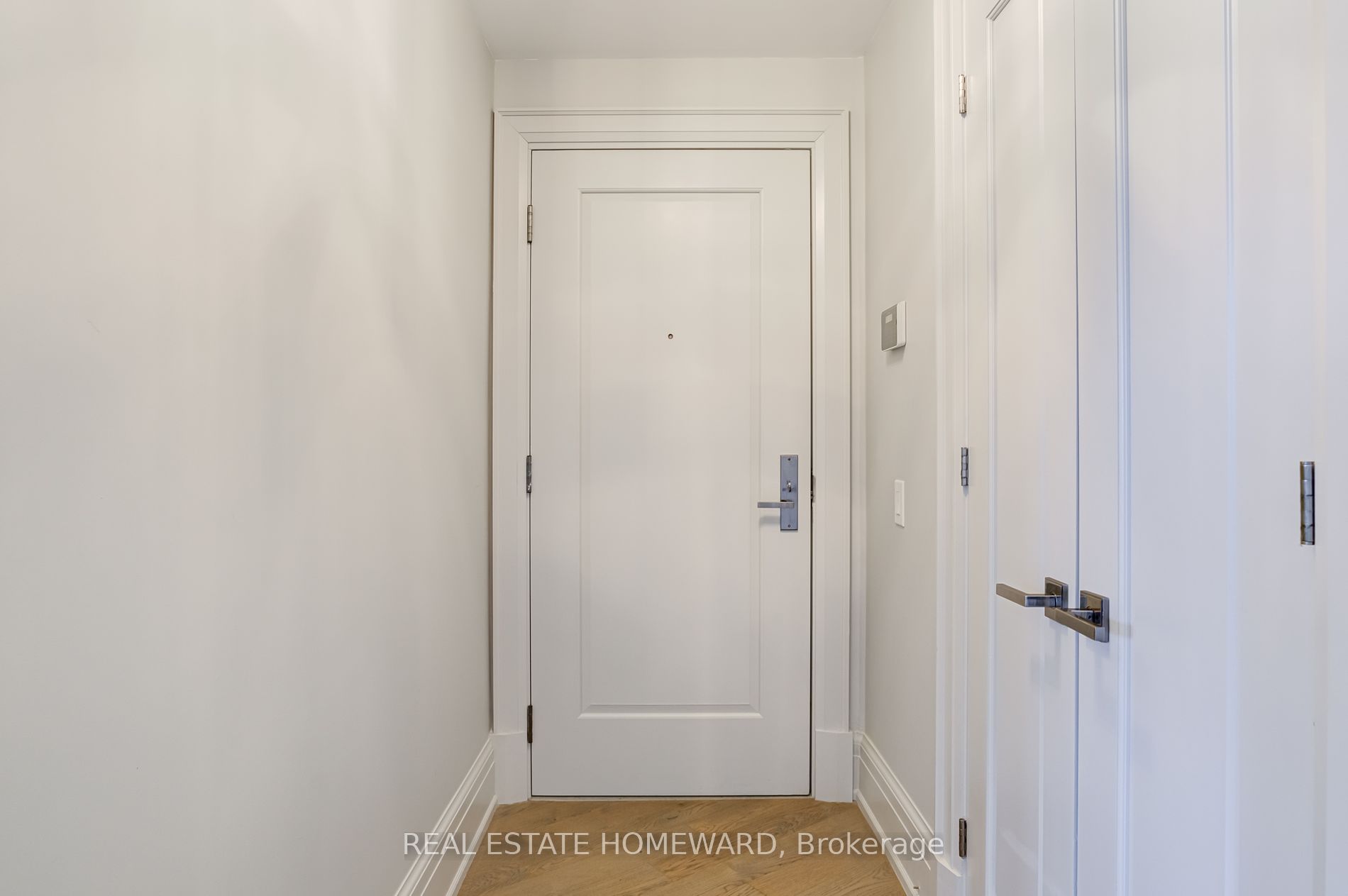 181 Davenport Rd, #302