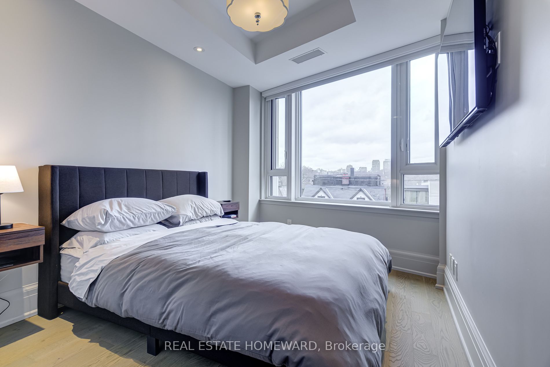 181 Davenport Rd, #302