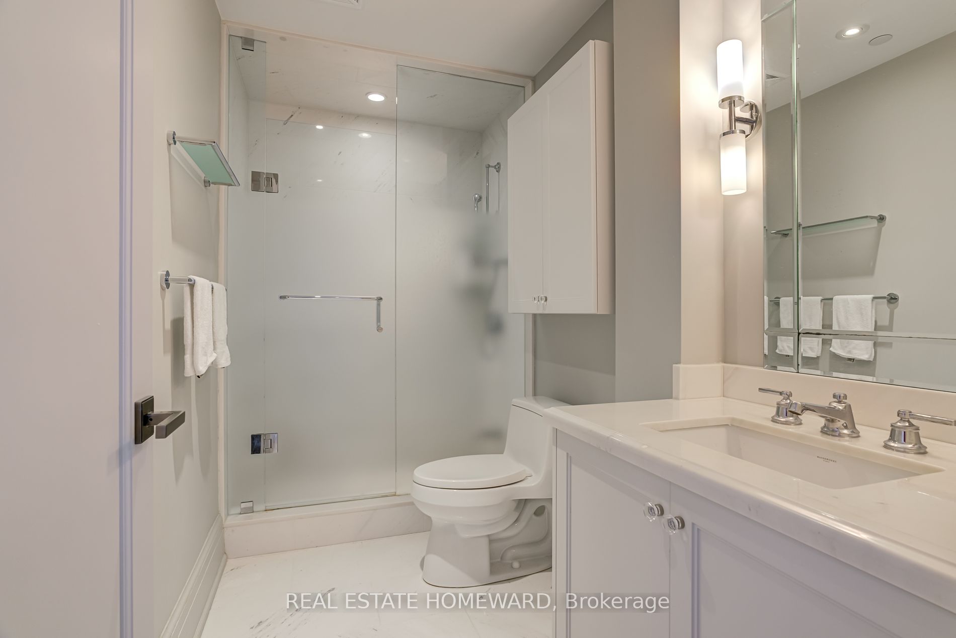 181 Davenport Rd, #302