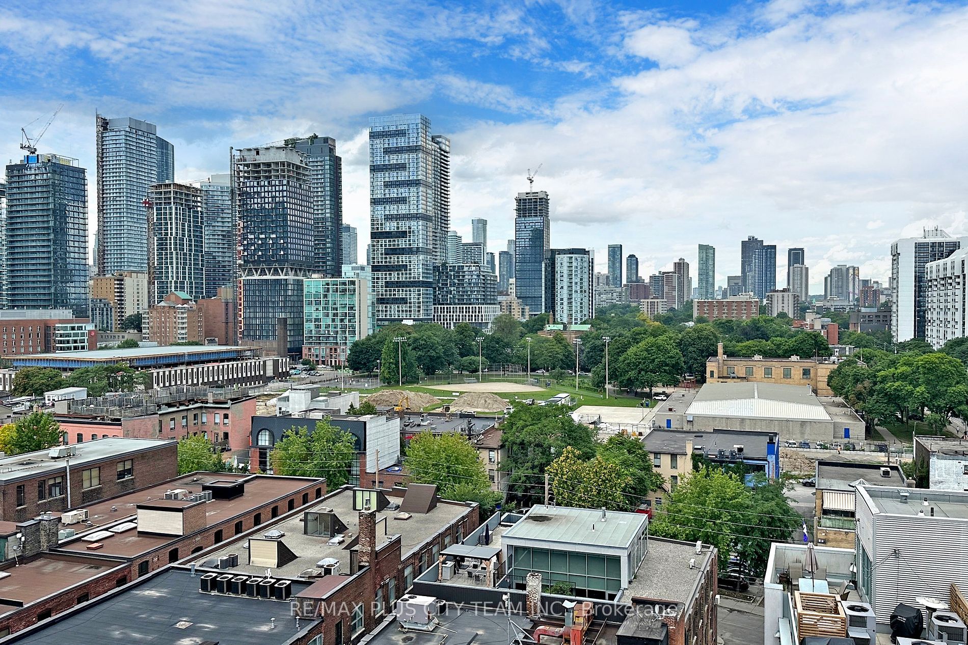 311 Richmond St E, #301