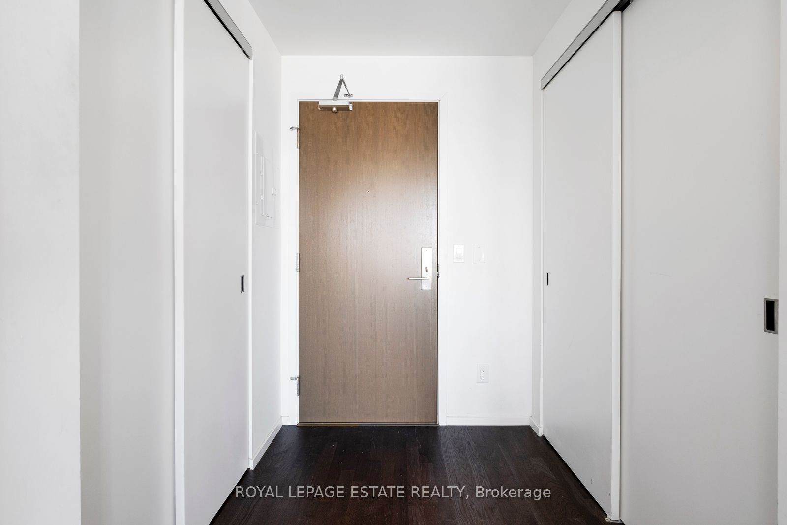 101 Charles St E, #1909