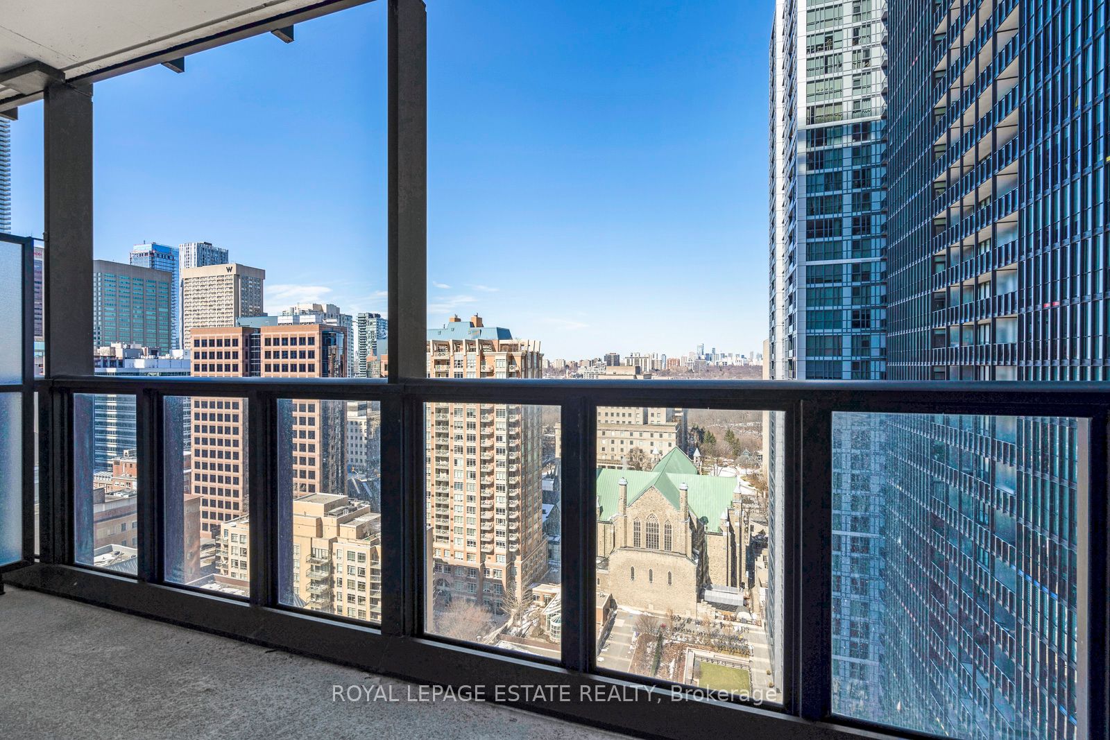 101 Charles St E, #1909
