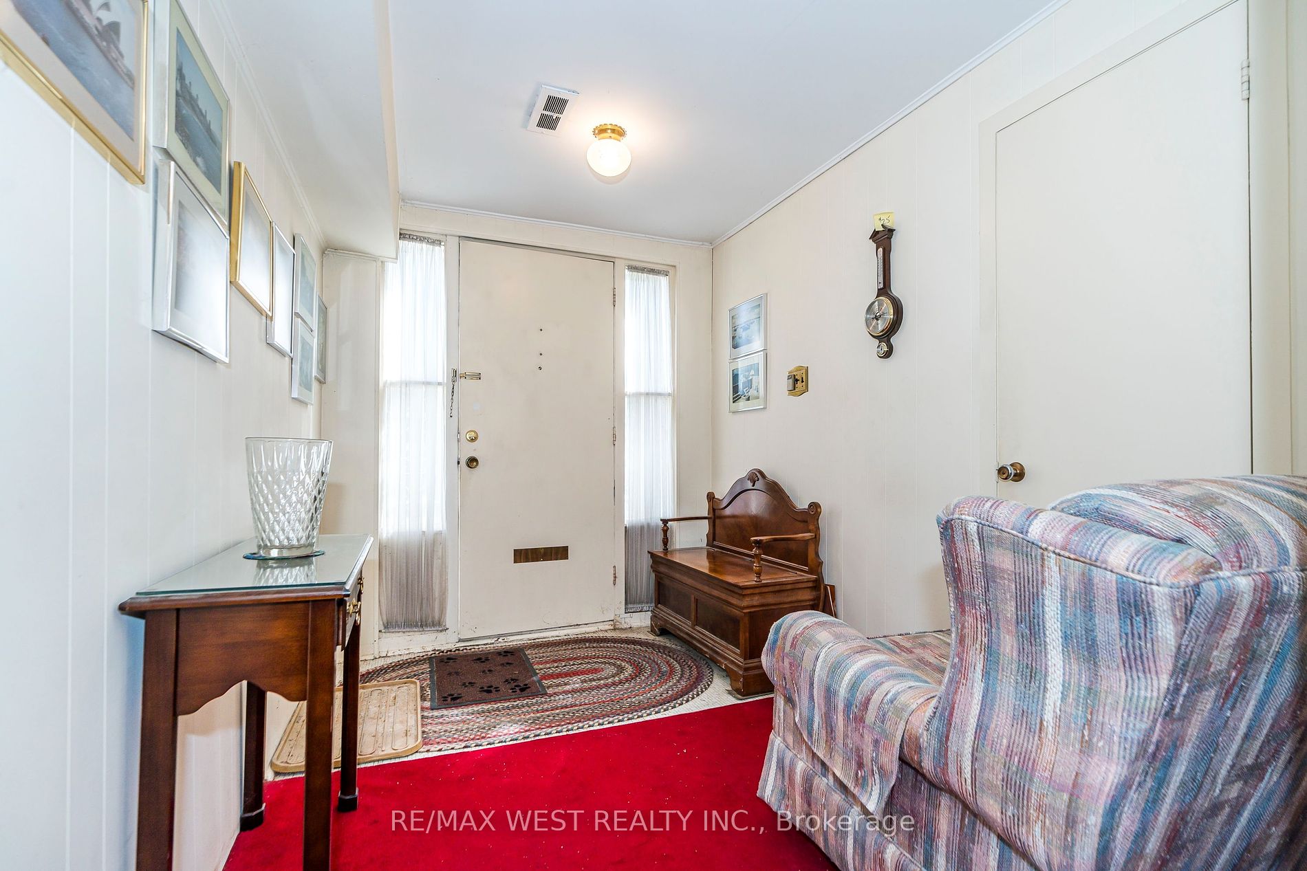 14 Whitelock Cres