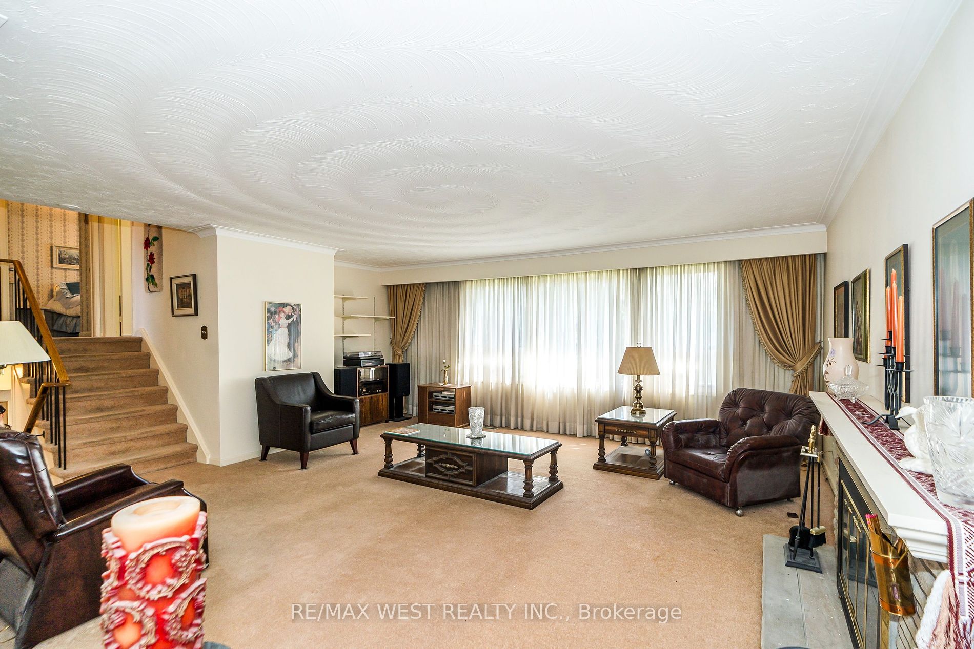 14 Whitelock Cres
