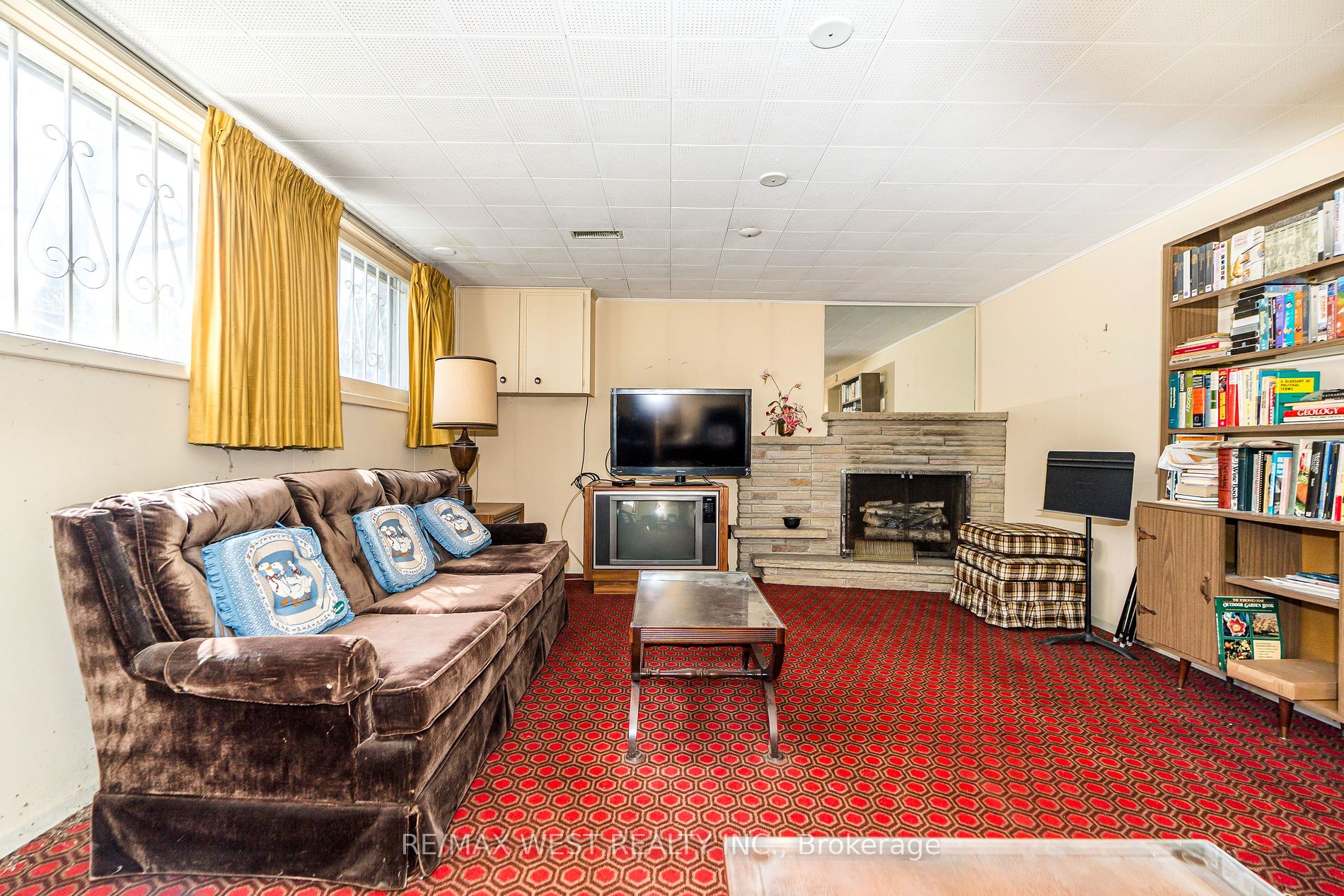 14 Whitelock Cres