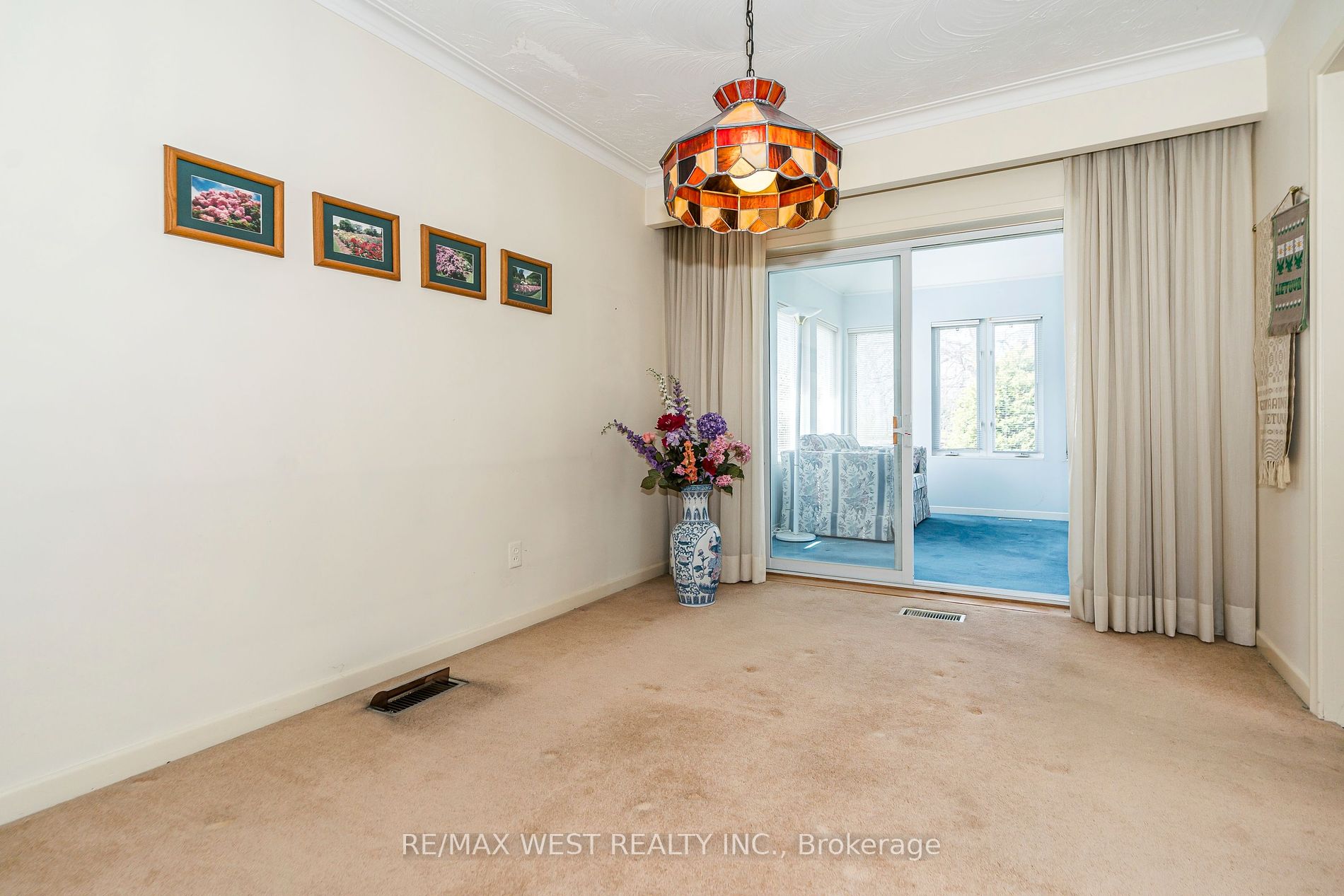 14 Whitelock Cres
