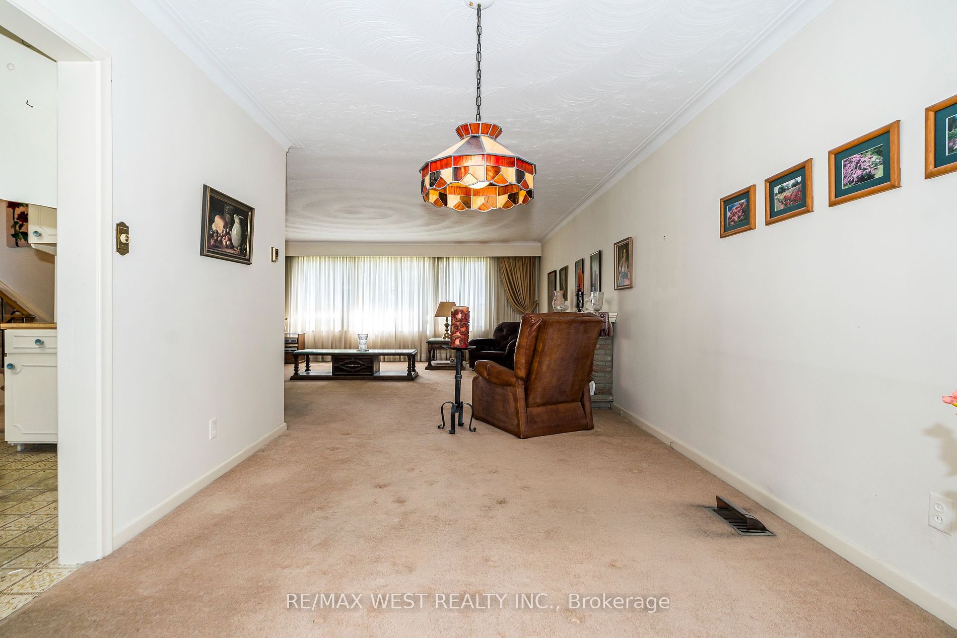 14 Whitelock Cres