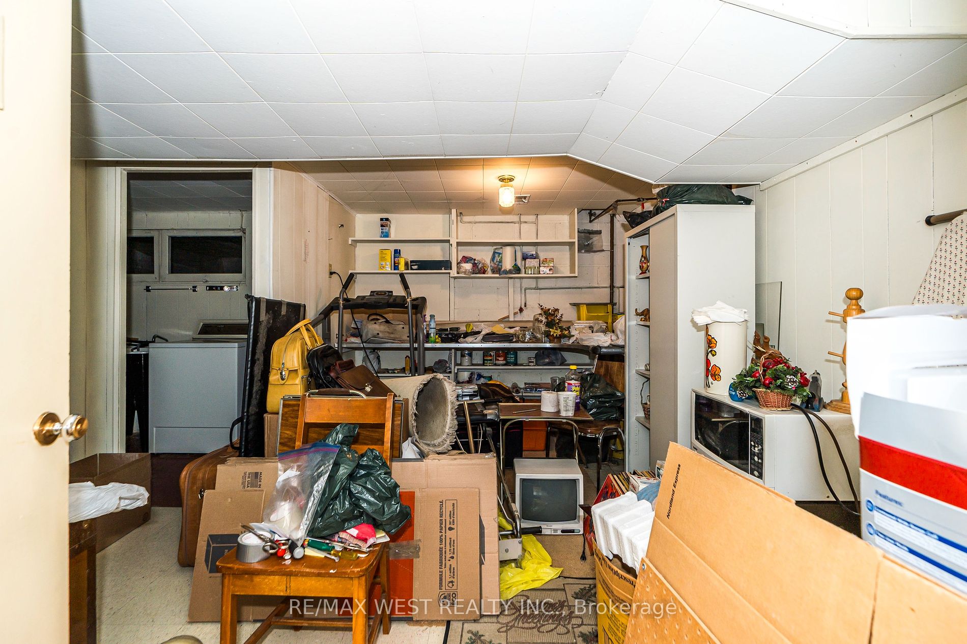 14 Whitelock Cres