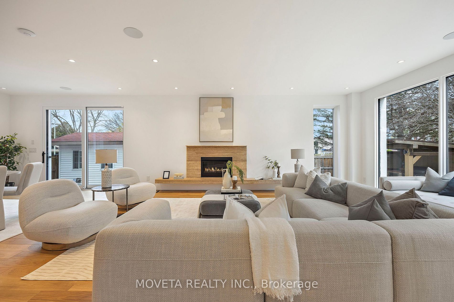 2 Addison Crescent