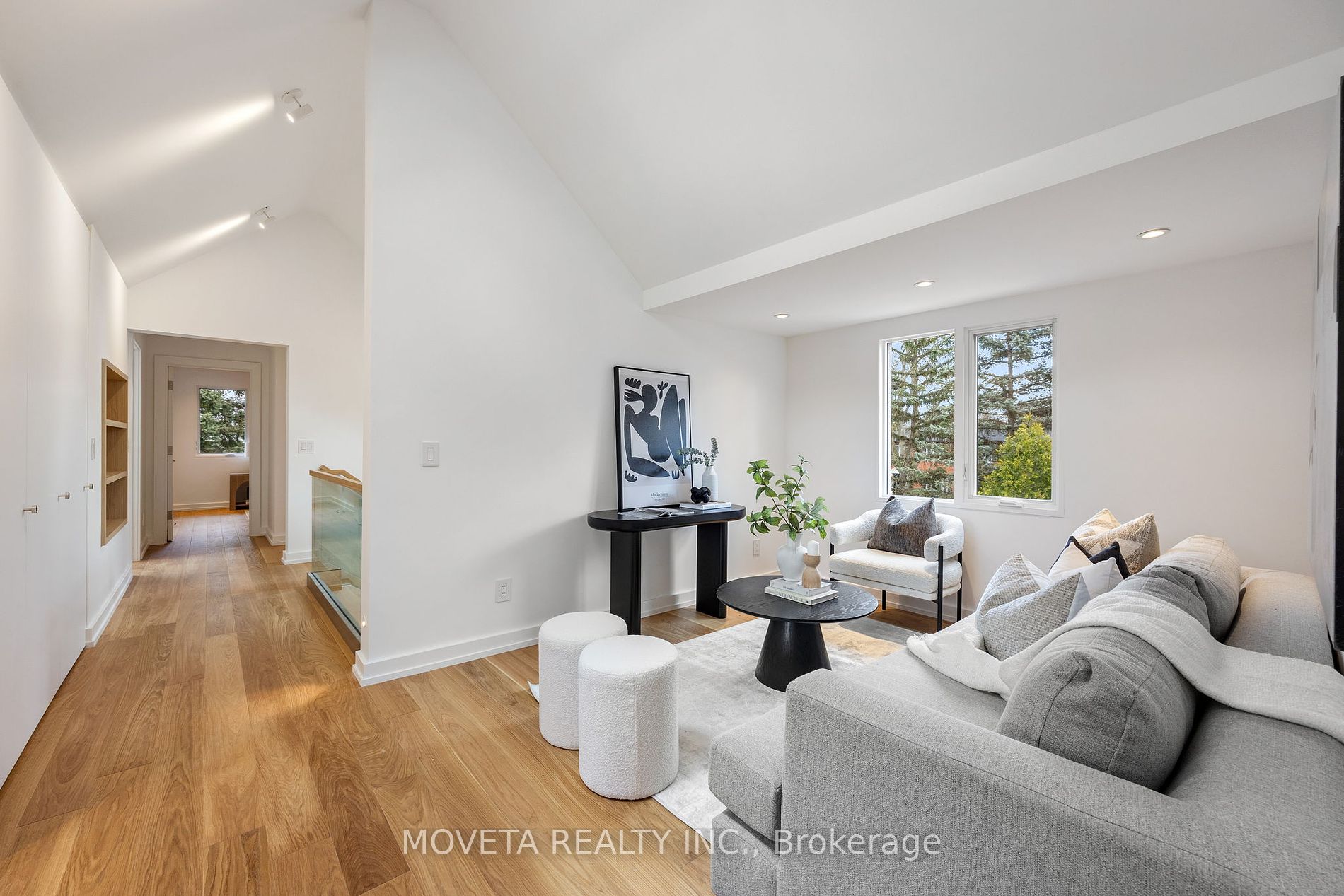 2 Addison Crescent