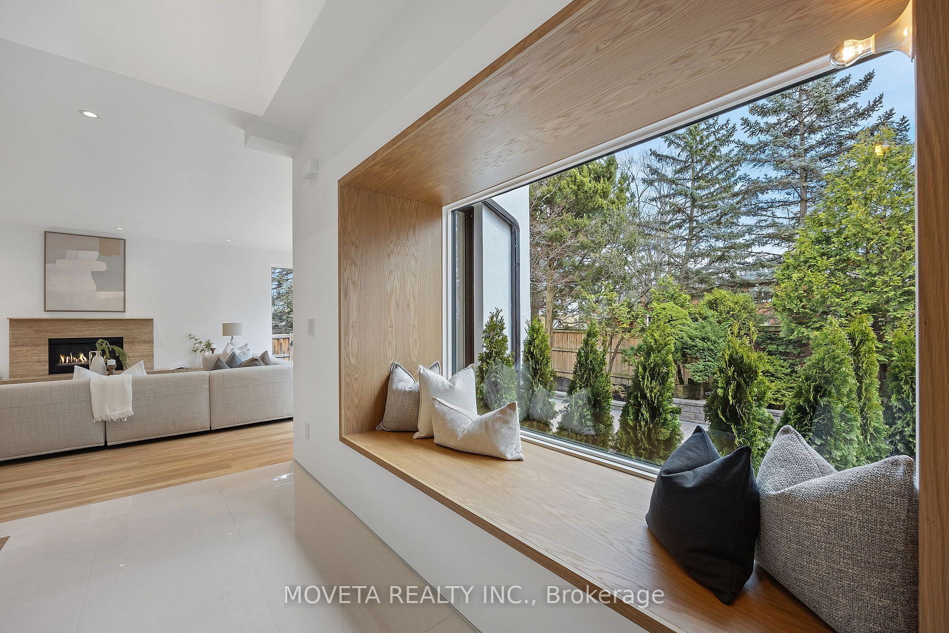 2 Addison Crescent