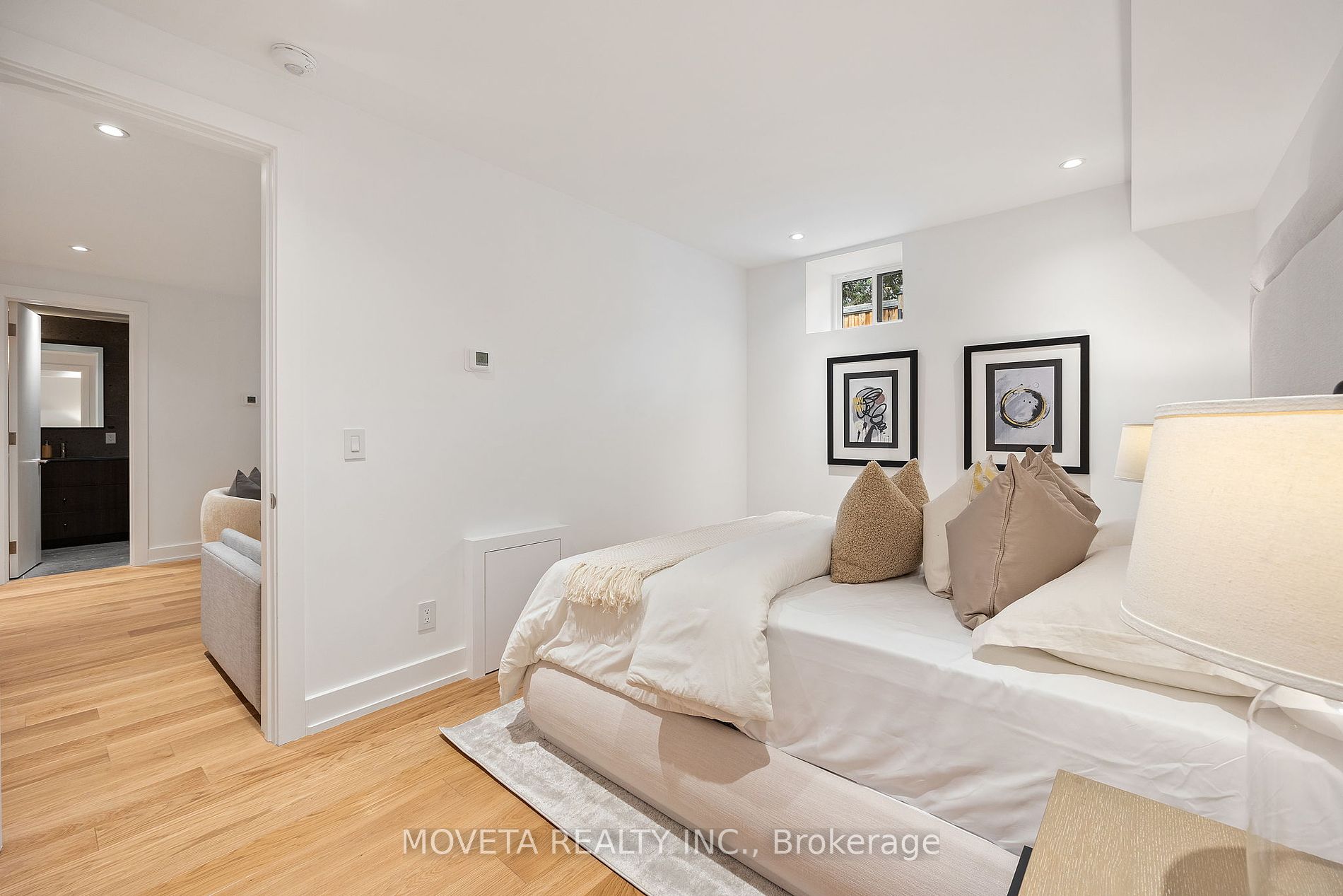 2 Addison Crescent