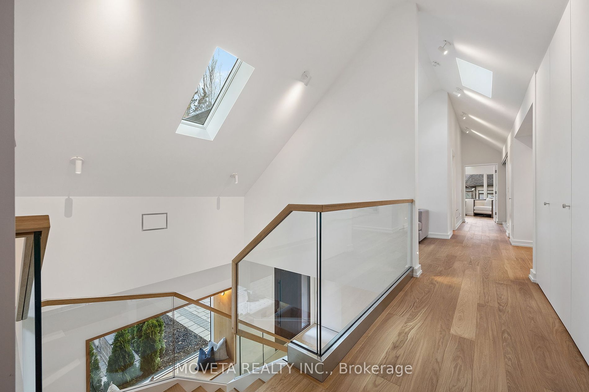 2 Addison Crescent