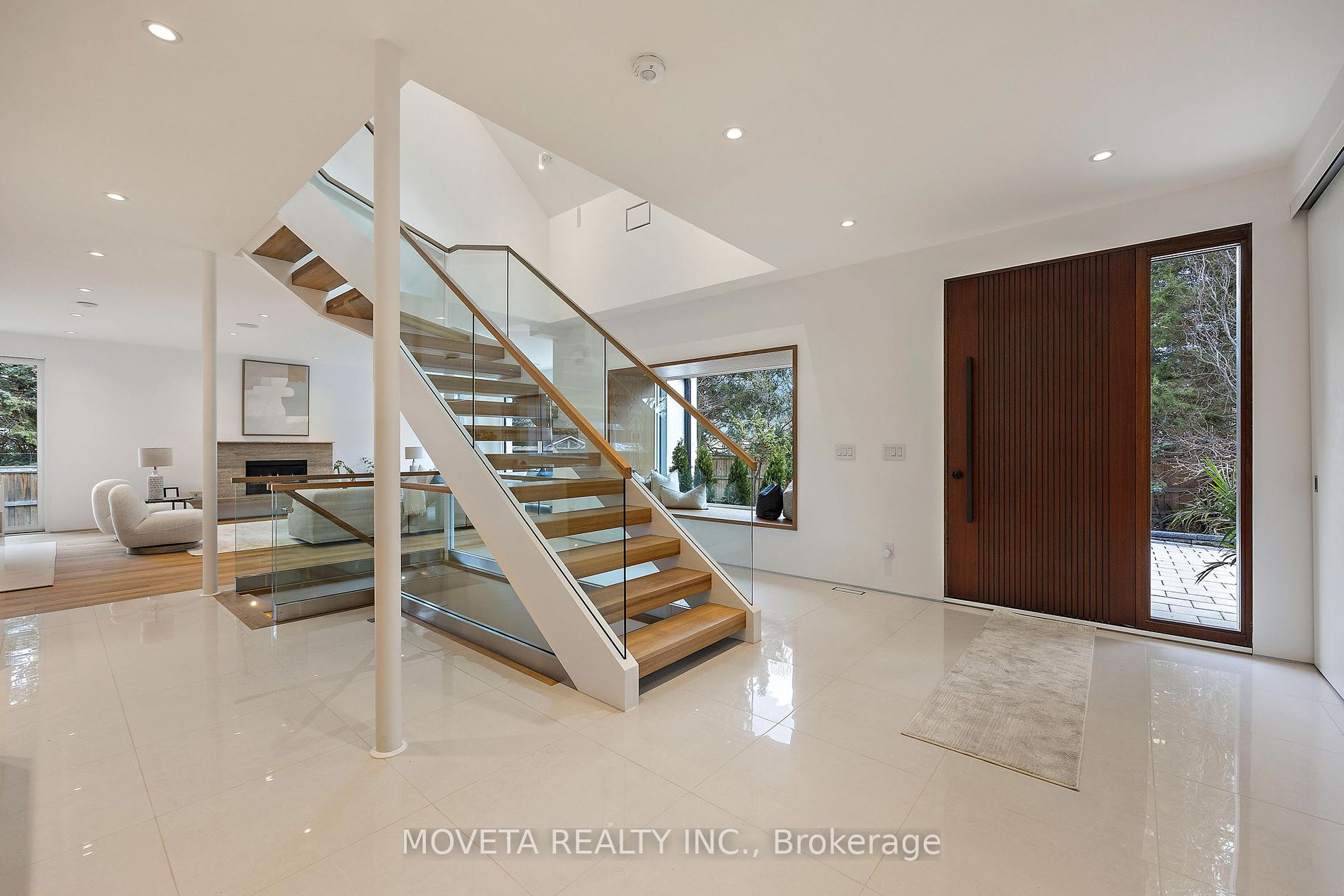 2 Addison Crescent