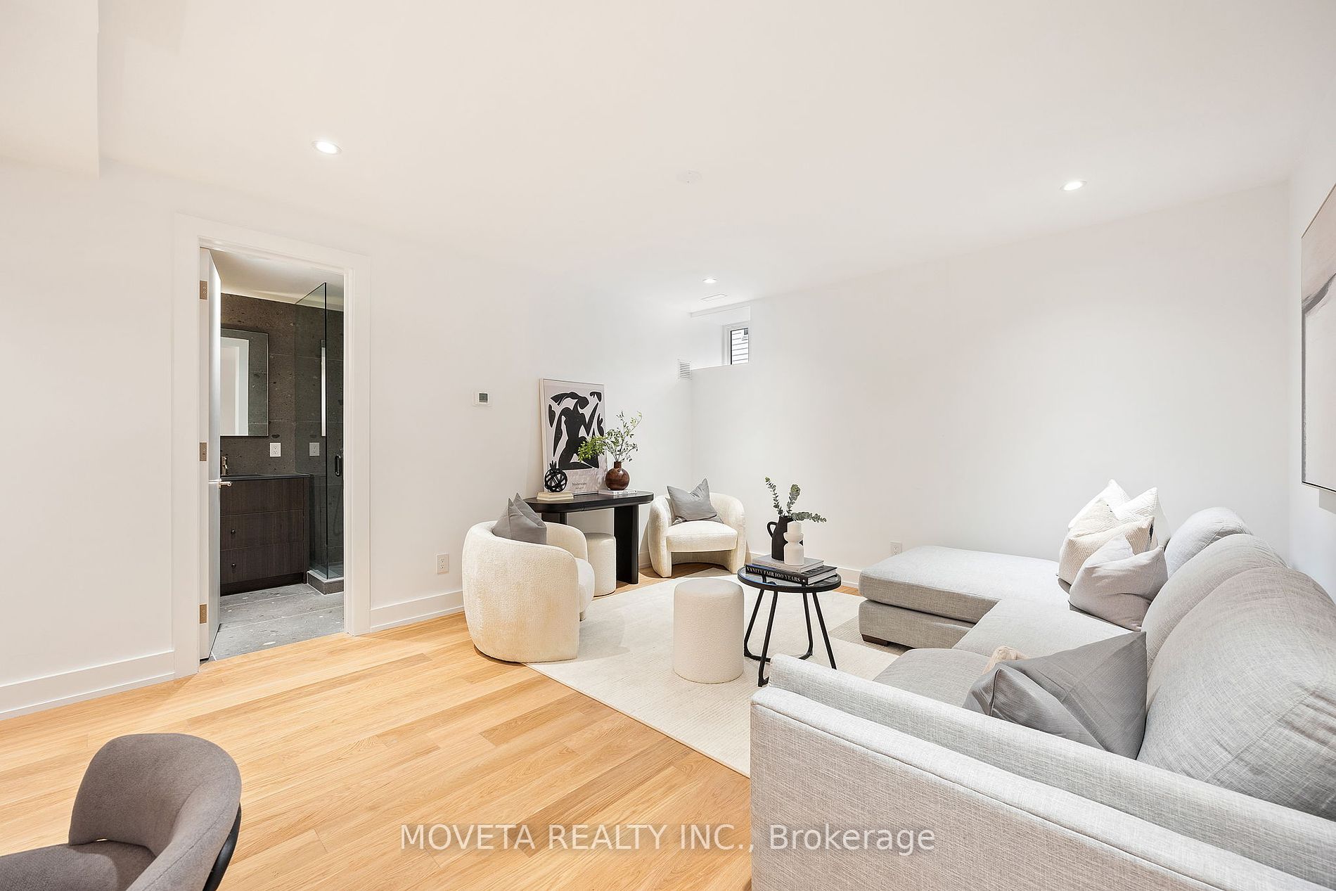 2 Addison Crescent