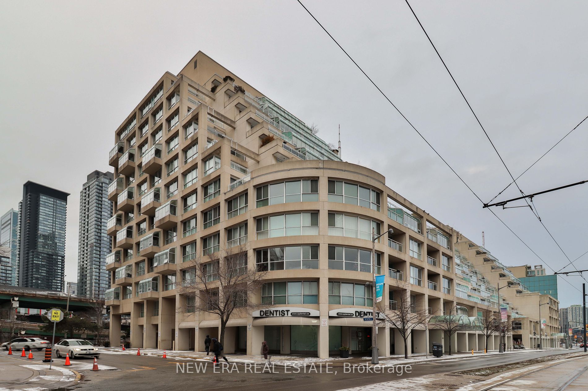 460 Queens Quay W, #404E