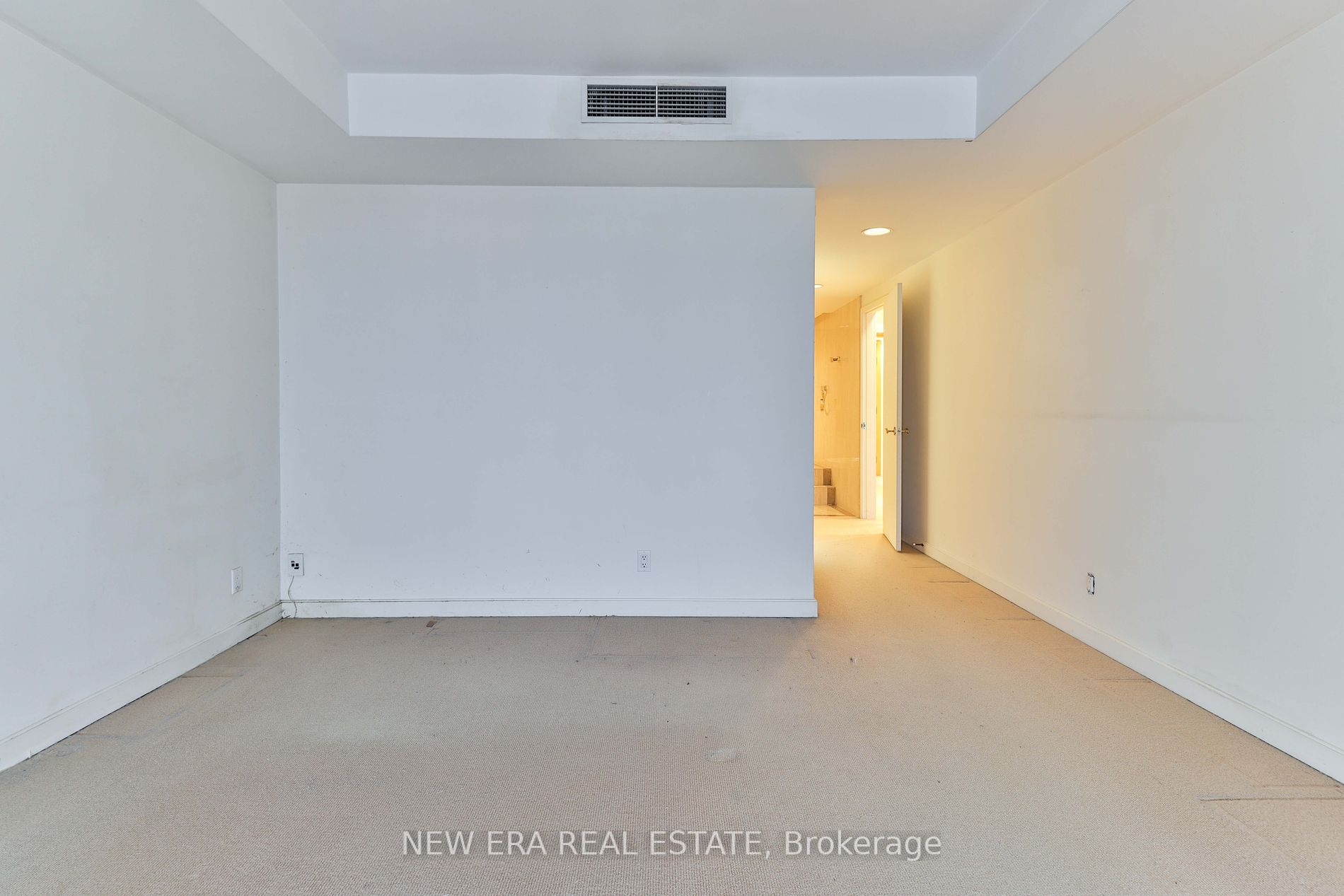 460 Queens Quay W, #404E