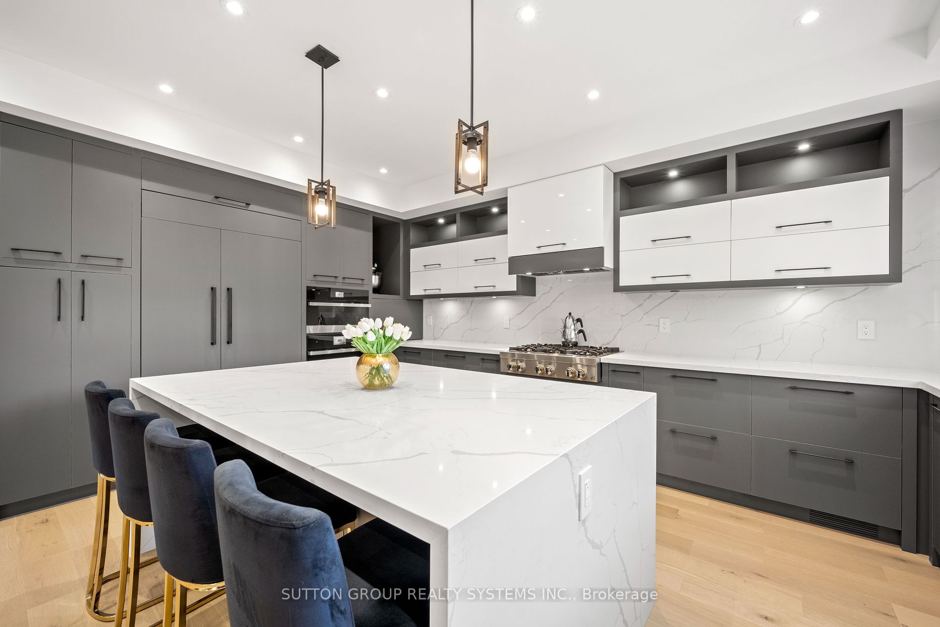 10 Purdon Dr