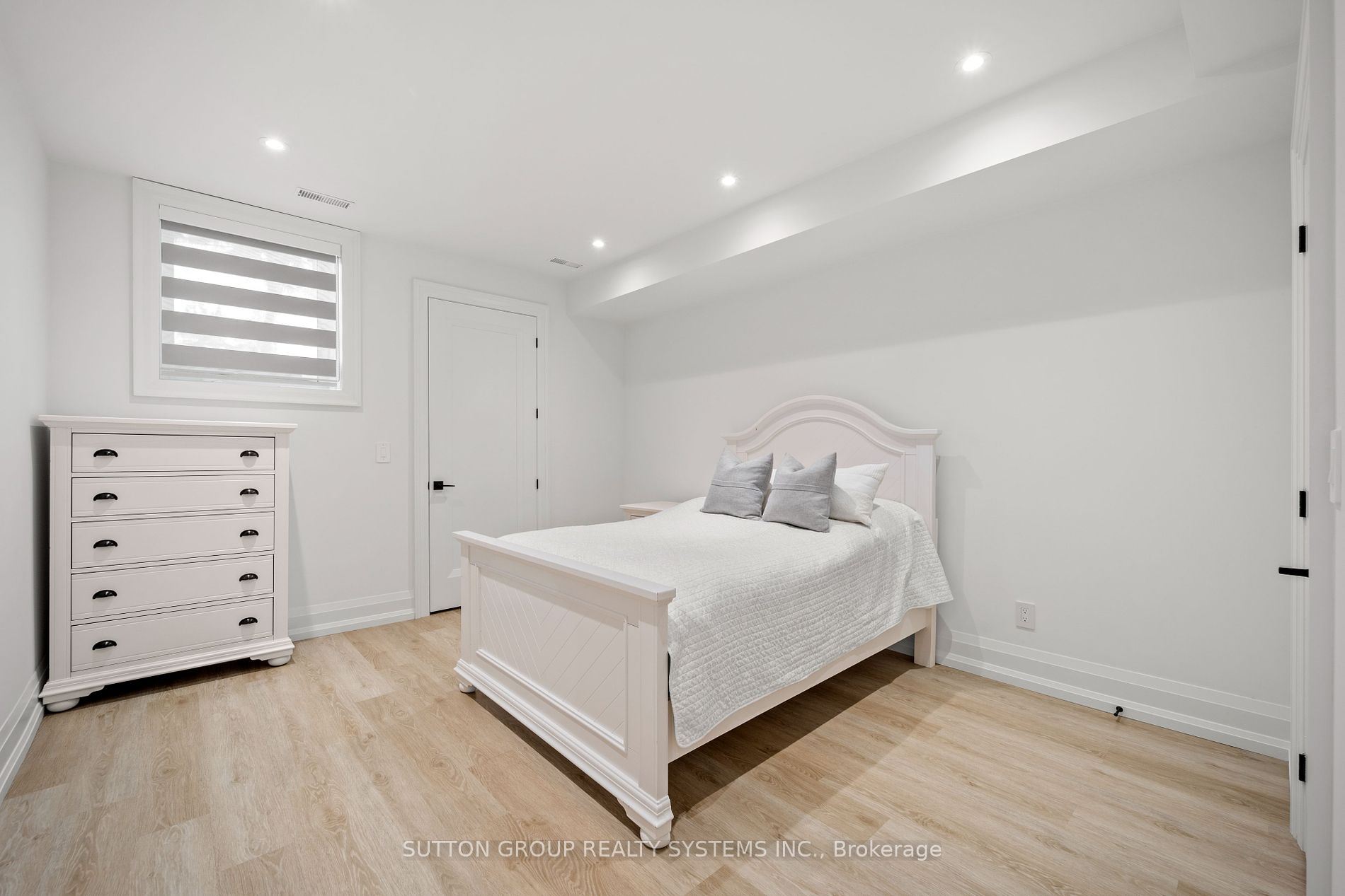 10 Purdon Dr
