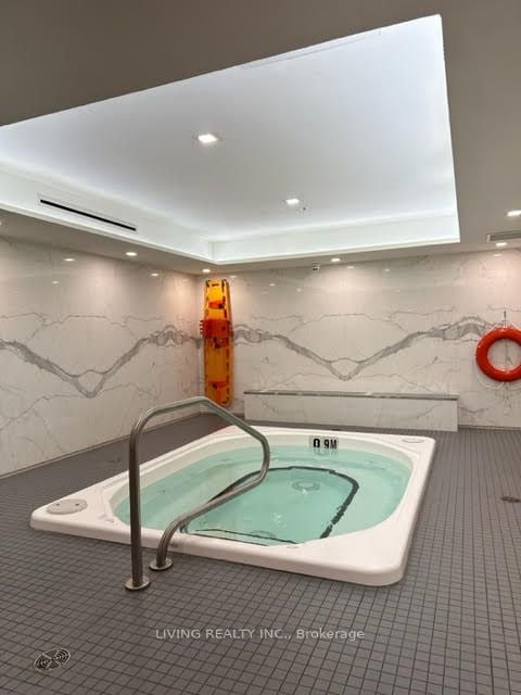 15 Merchant's Wharf, #1043