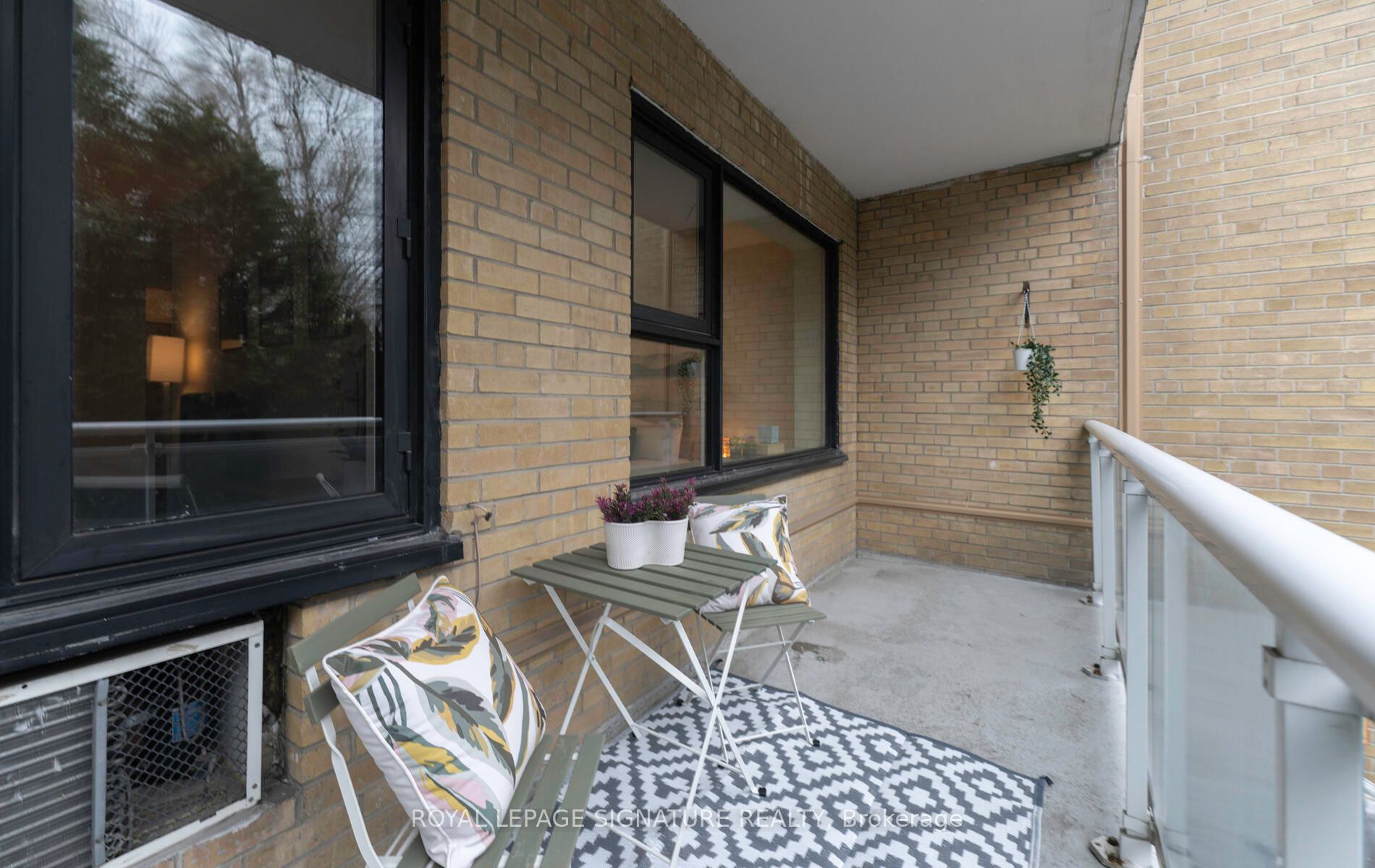 1901 Bayview Avenue #106