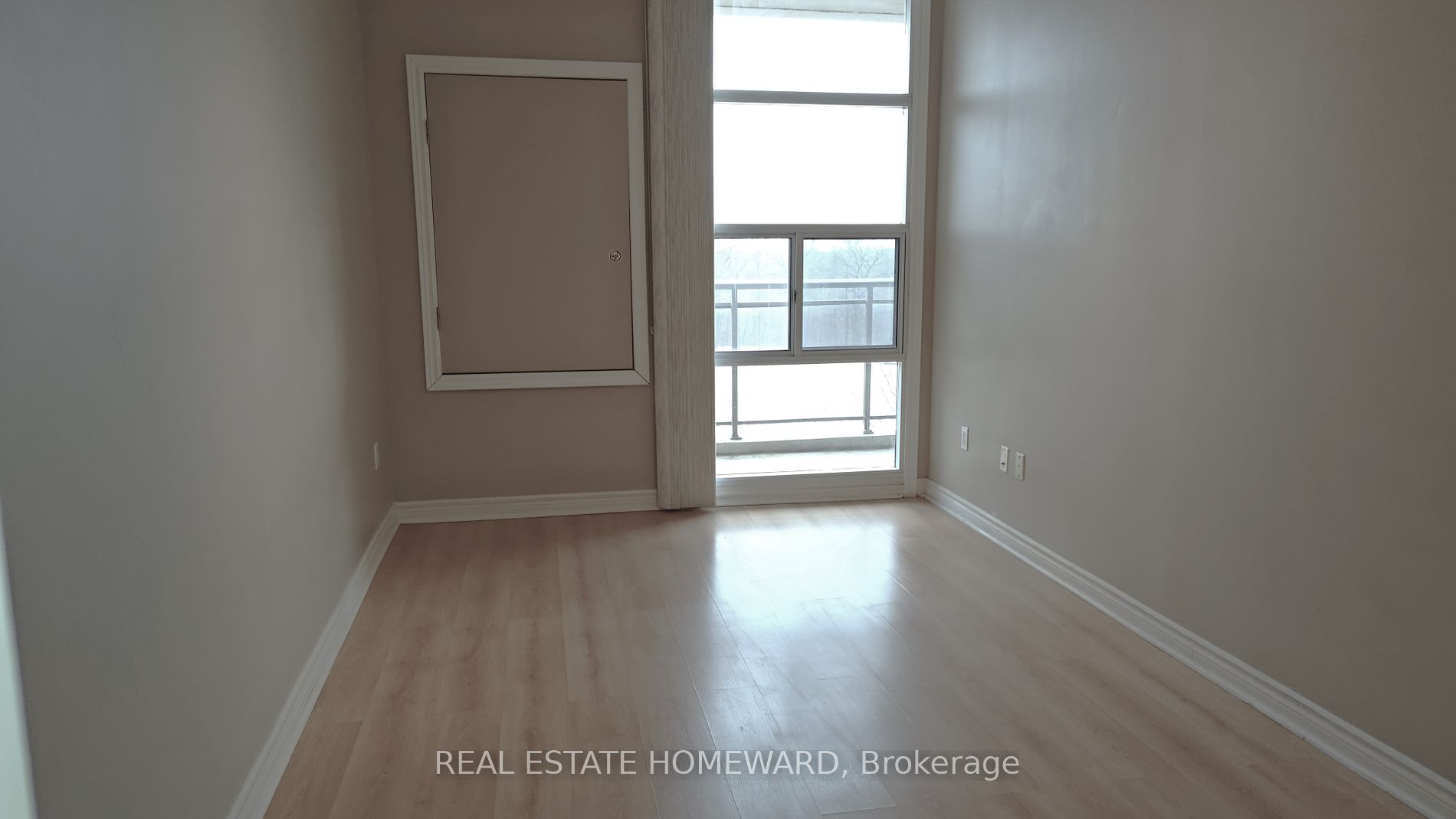 1 Leaside Park Dr, #417