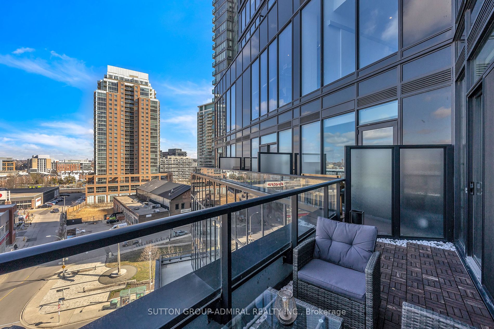 135 East Liberty St, #705