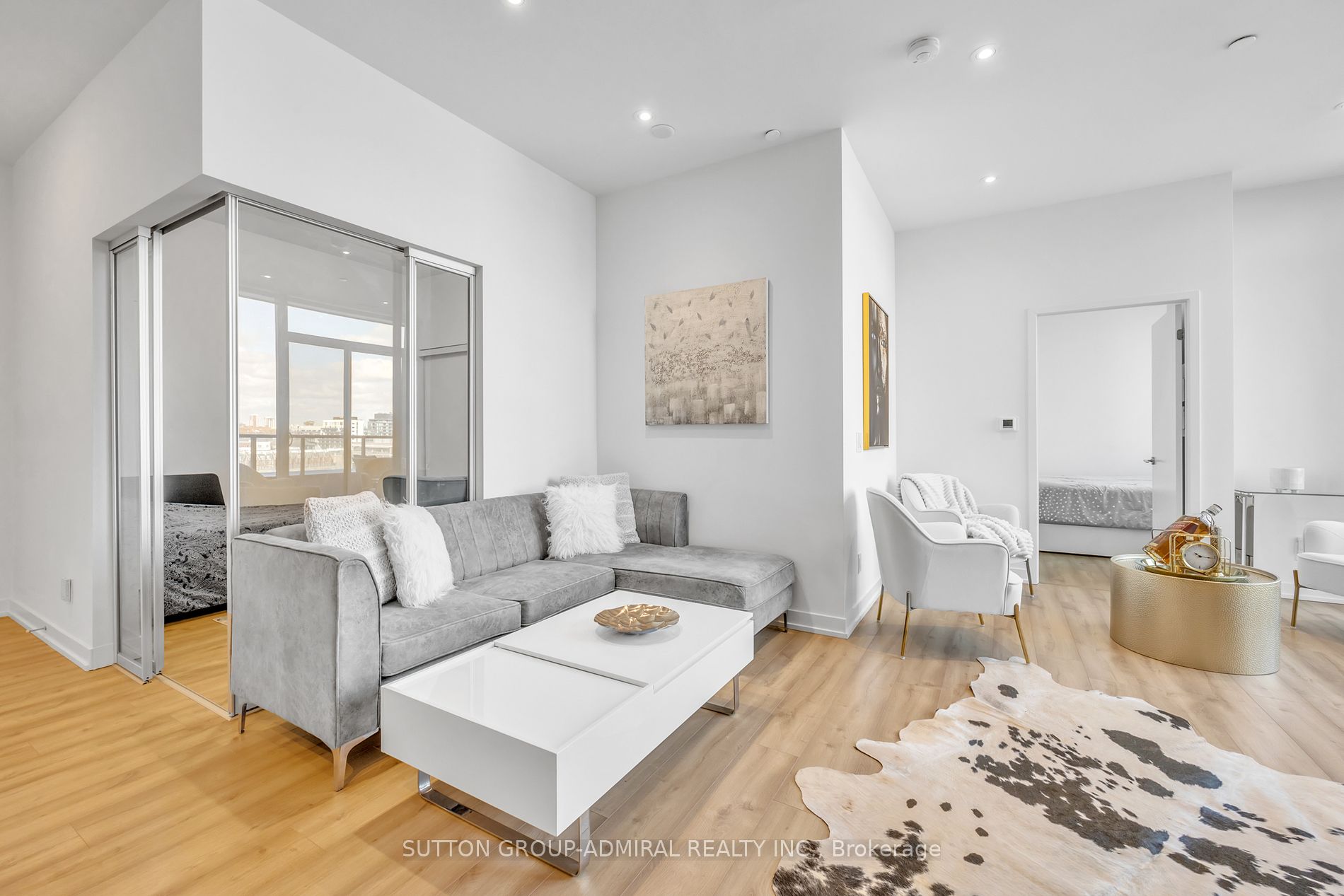 135 East Liberty St, #705