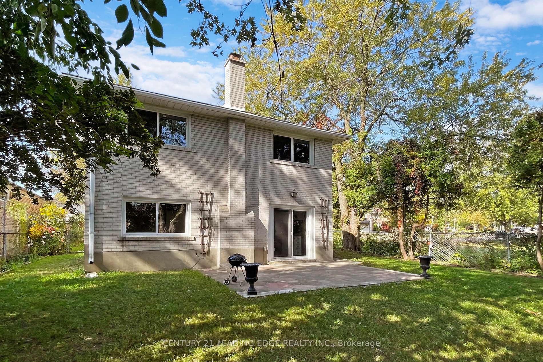 1041 Lillian Street