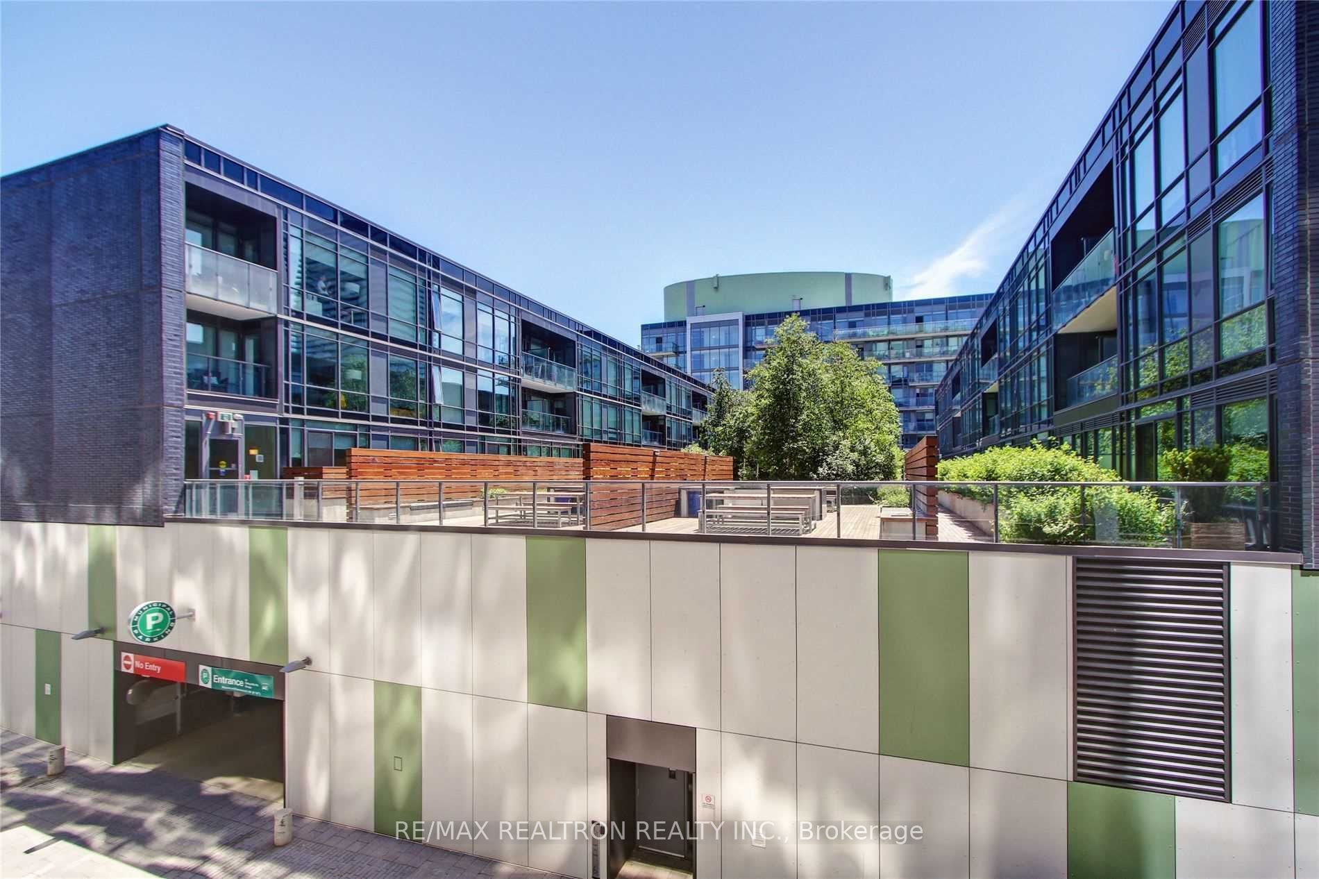 455 Front St E, #S301