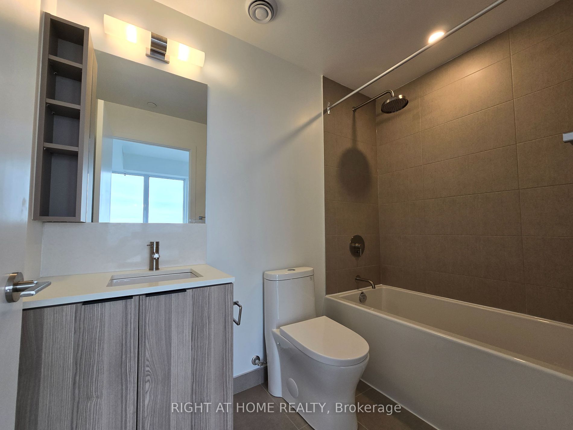 55 Mercer Street, #4112