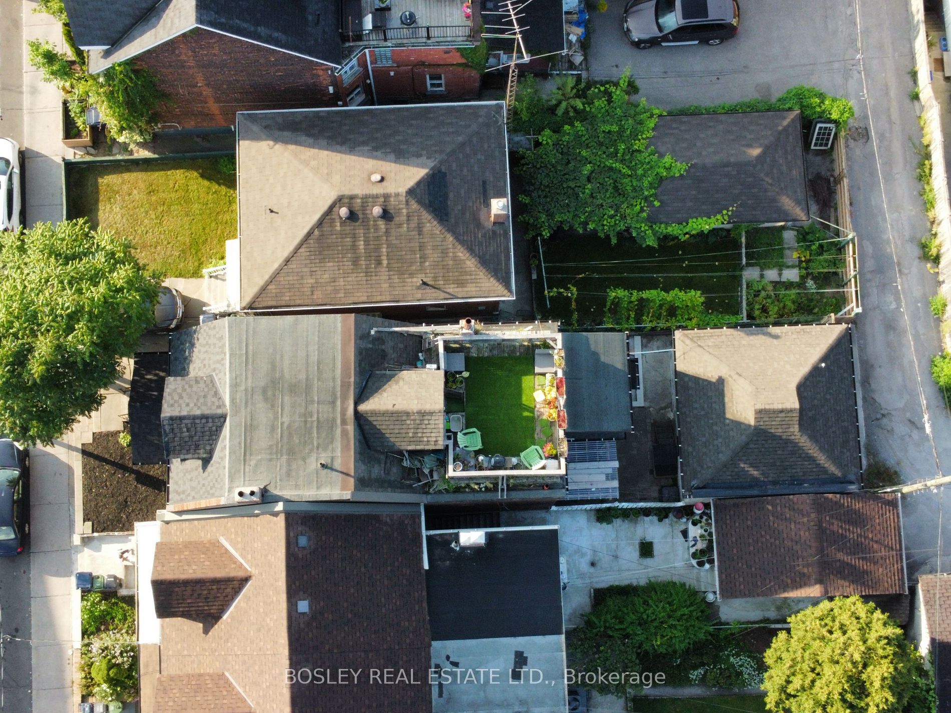 282 Ossington Ave