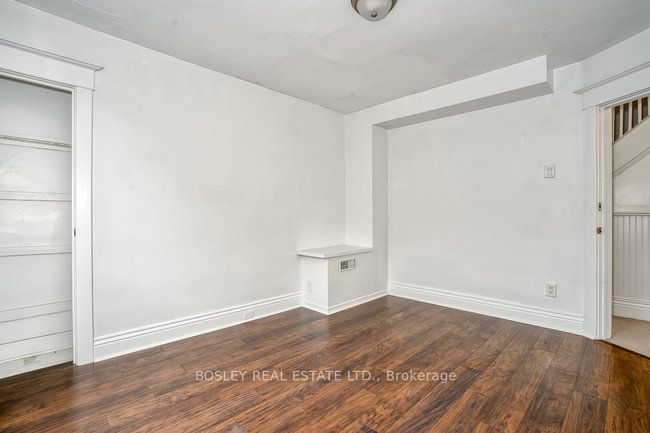 282 Ossington Ave