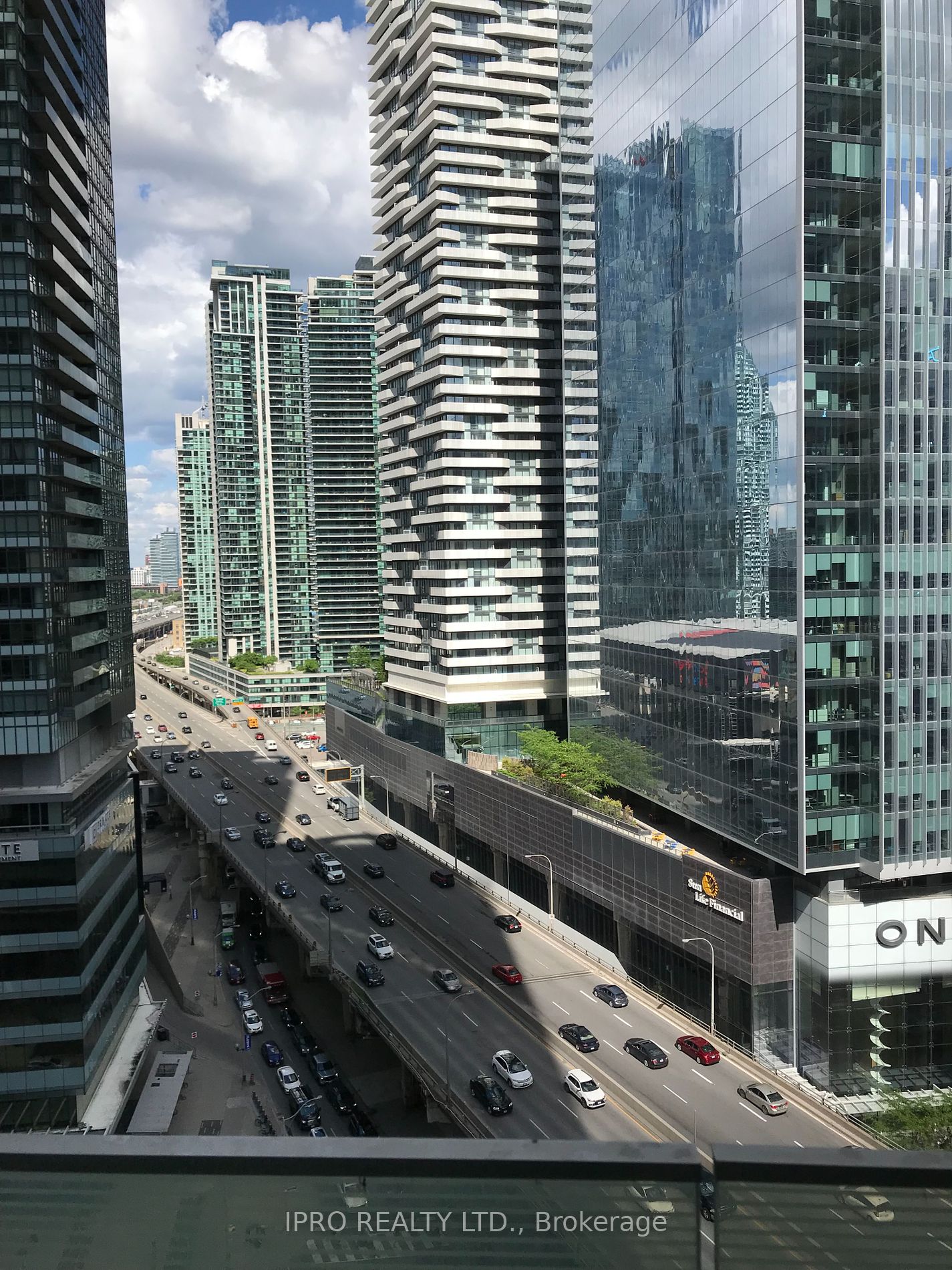 12 York St, #1501