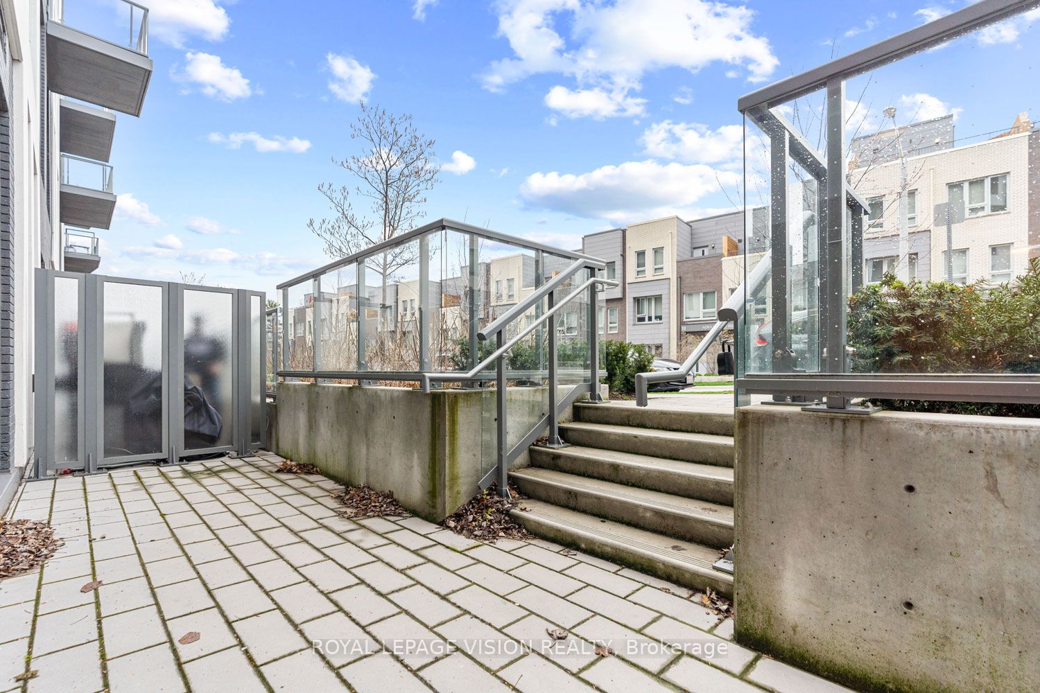 25 Adra Grado Way, #112