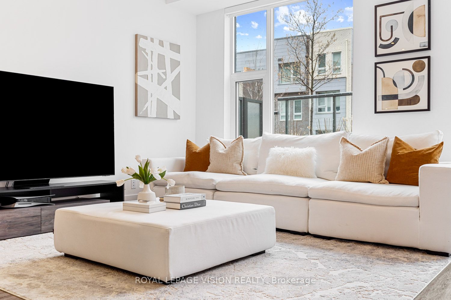 25 Adra Grado Way, #112