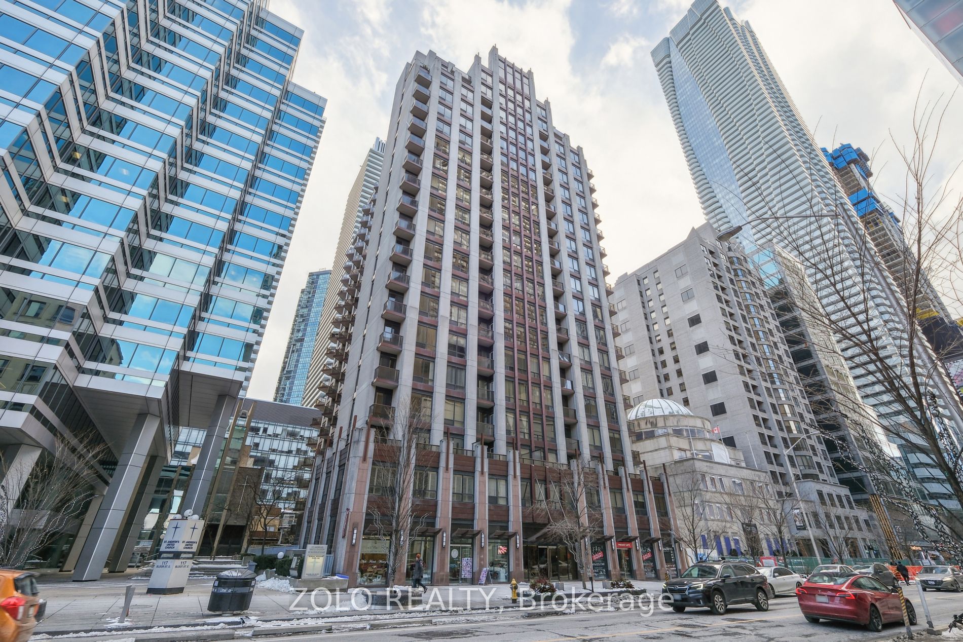 85 Bloor Street E, #1014