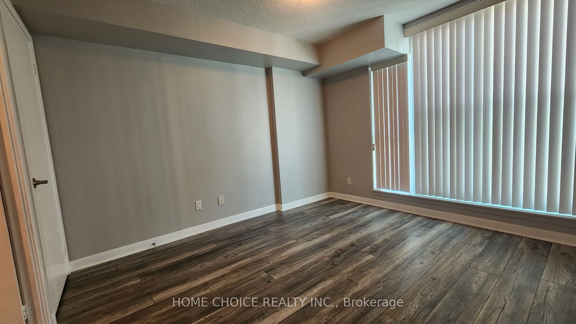 525 Wilson Avenue, #225