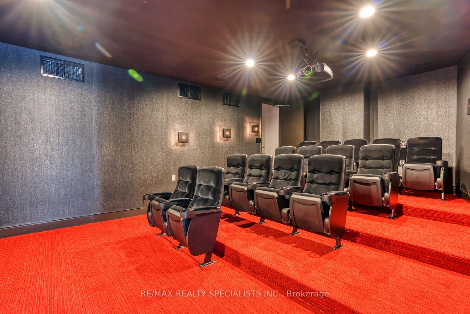 75 Queens Wharf Rd, #707