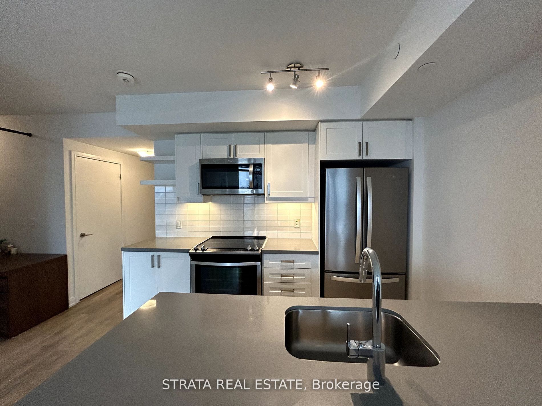 50 Wellesley Street E, #3303
