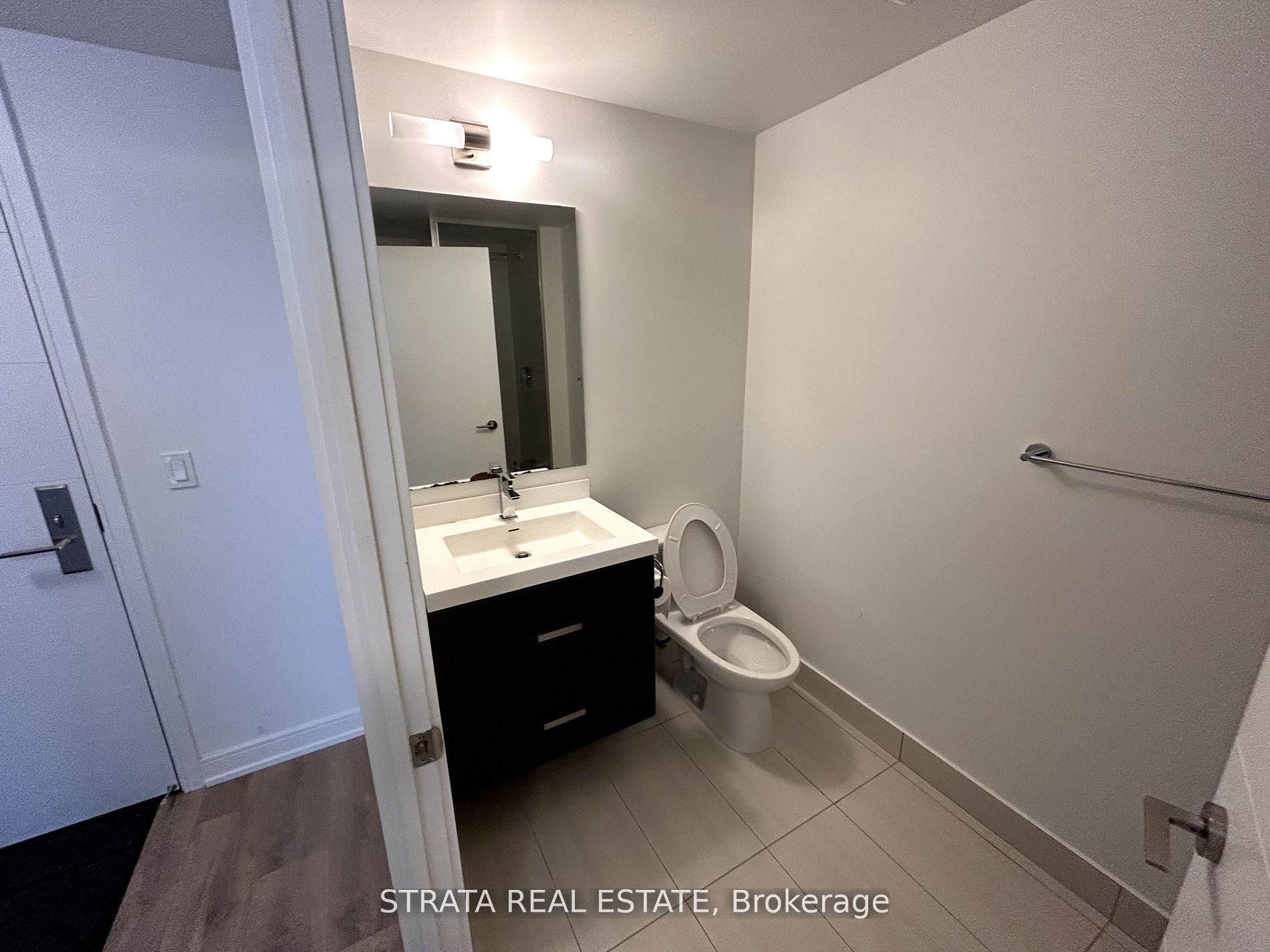 50 Wellesley Street E, #3303