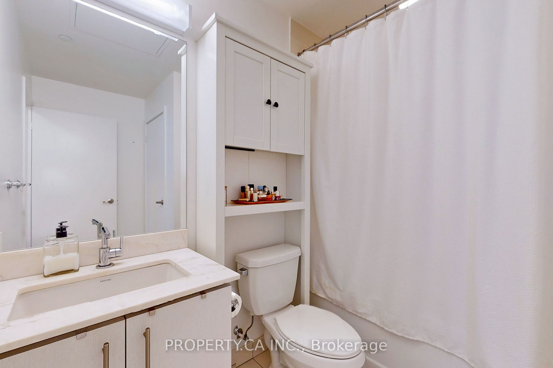58 Orchard View Boulevard, #1006