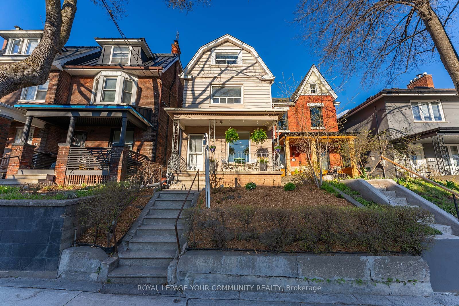 393 Ossington Avenue