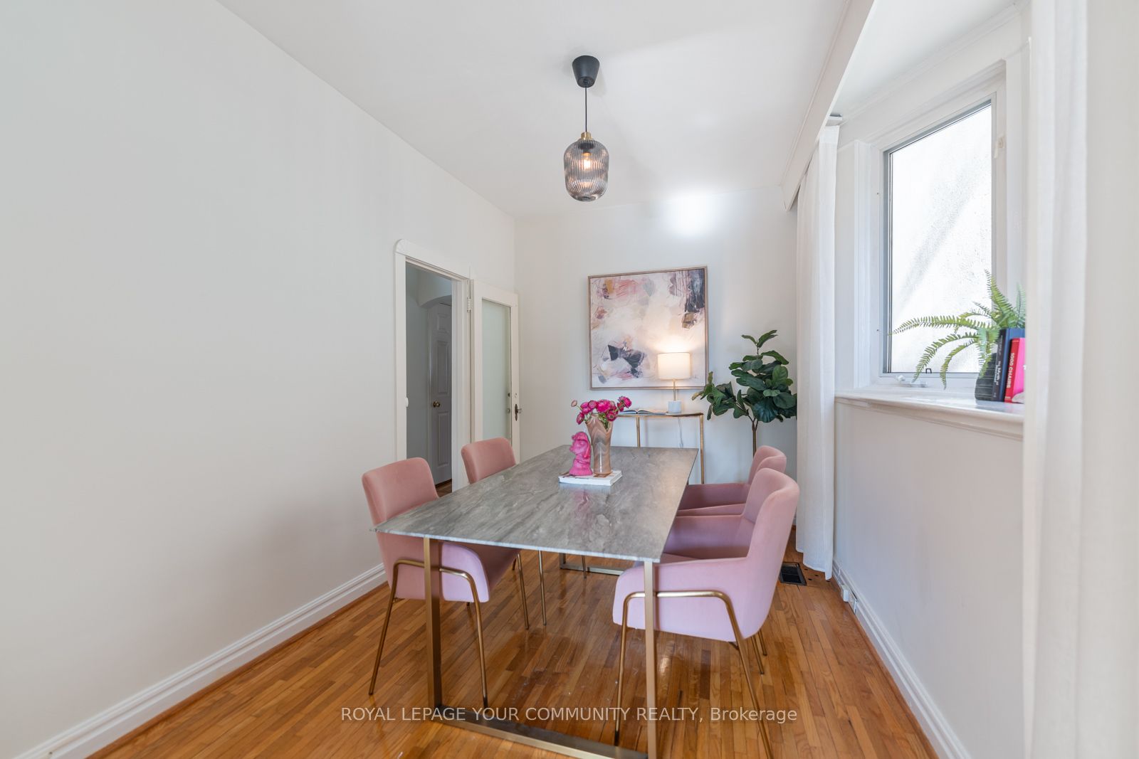 393 Ossington Avenue