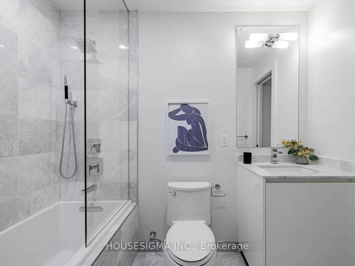 128 Pears Avenue, #302